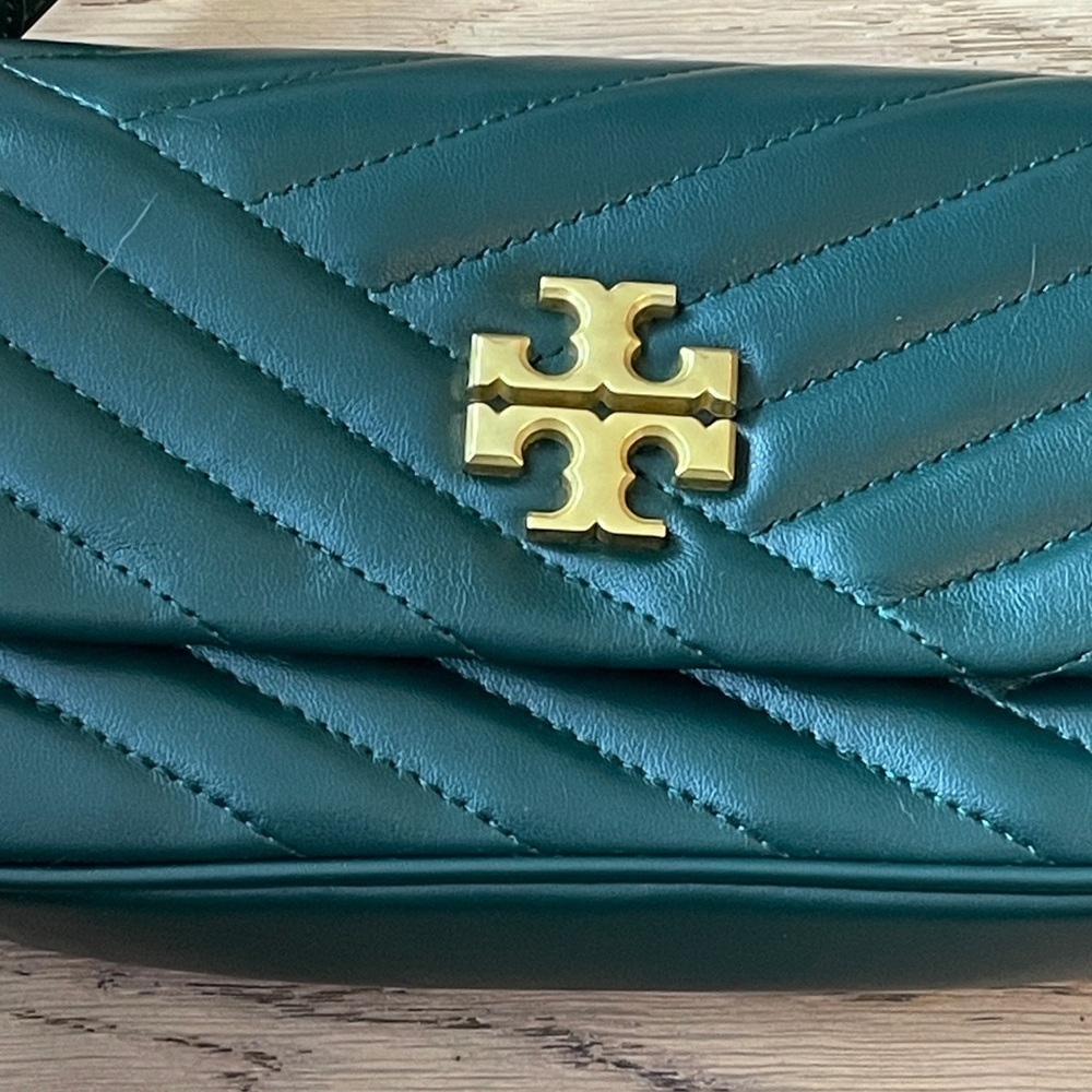 Tory Burch Dark Green Quilted Shoulder Bag - Picture 4 of 7